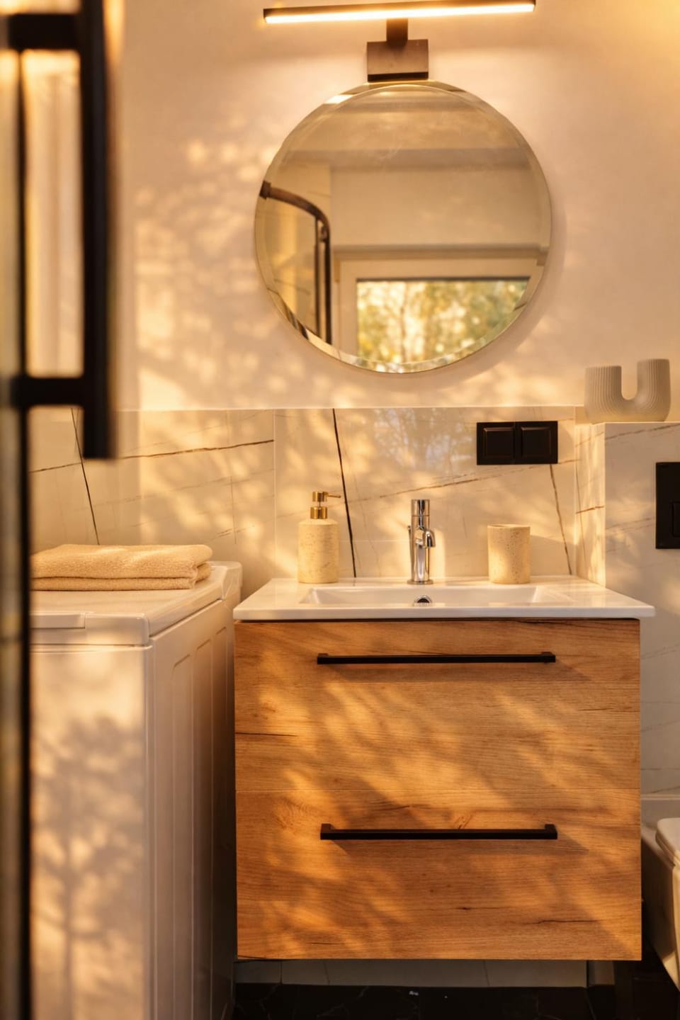 Sunny Wola Studio Apartment in Warsaw