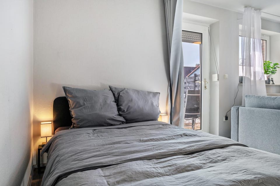 Living room, Bedroom