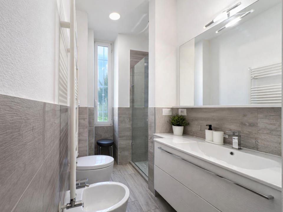 Shower, Toilet, Bathroom, bidet