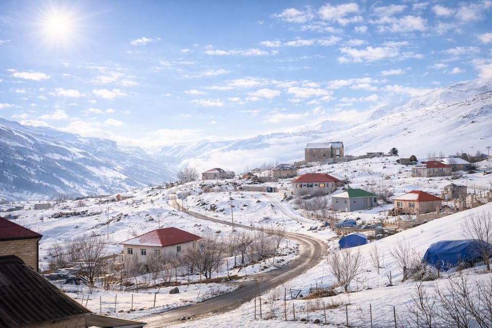 Nearby landmark, Day, Natural landscape, Winter, Mountain view