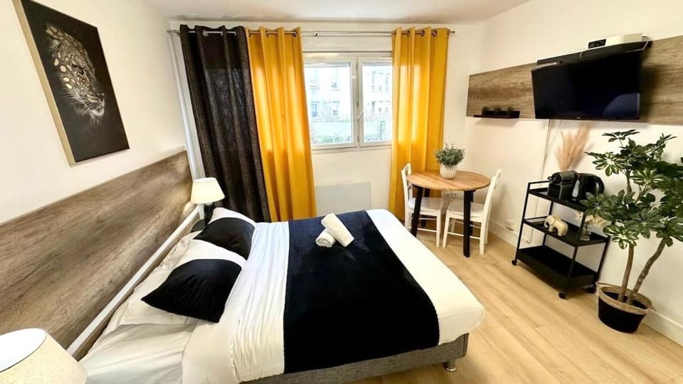 Deruelle - Studio - Paul Bocuse Hall - Partdieu Apartment in Lyon
