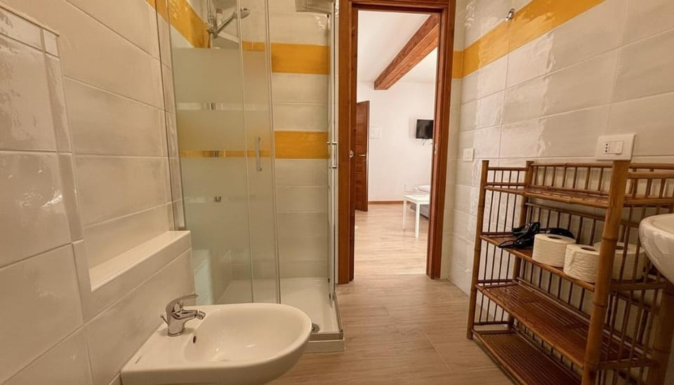 La sosta nel Borgo - cozy room nel centro storico Apartment in Province of Brescia