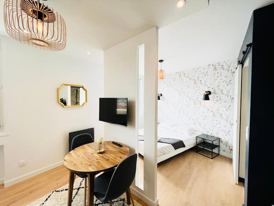 Diebold 2 - 1 Bedroom - Gare de Vaise Apartment in Lyon