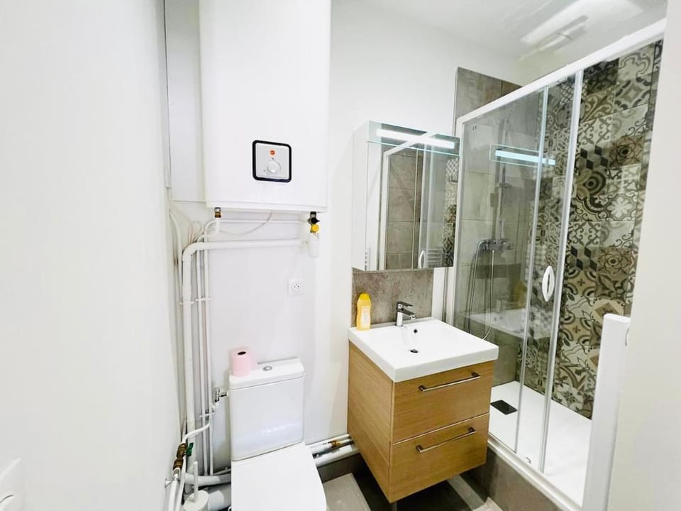 Emile Zola - 1 Bedroom - Charpennes Apartment in Villeurbanne