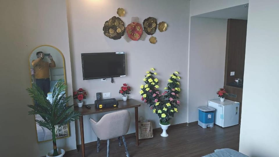 Hotel blue elaan Bed and Breakfast in Haryana