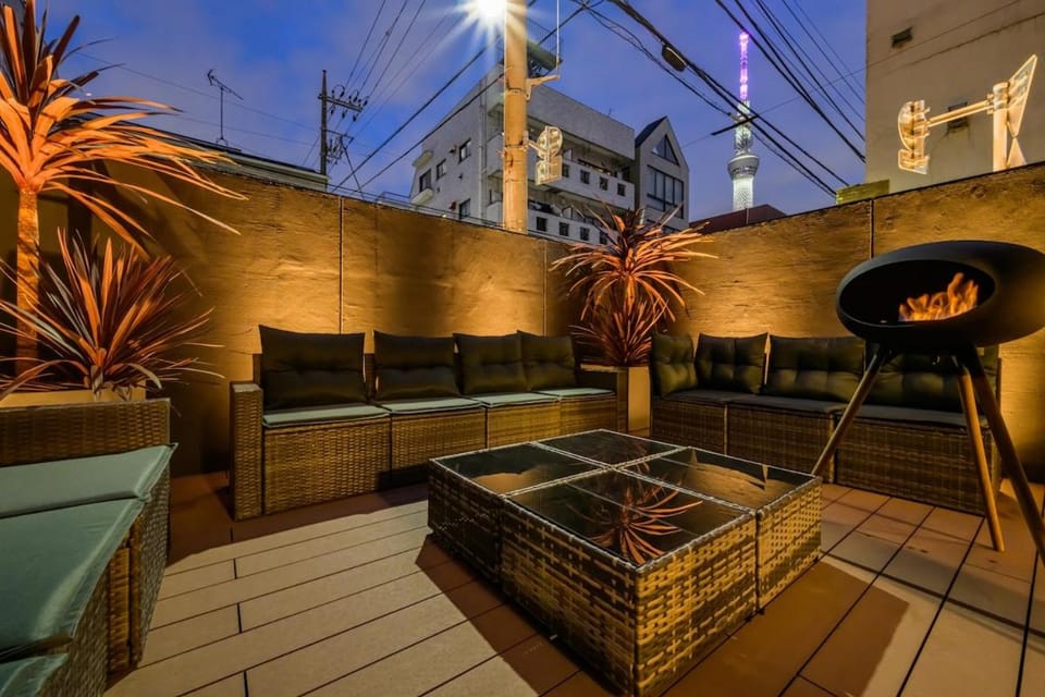 Night, Balcony/Terrace