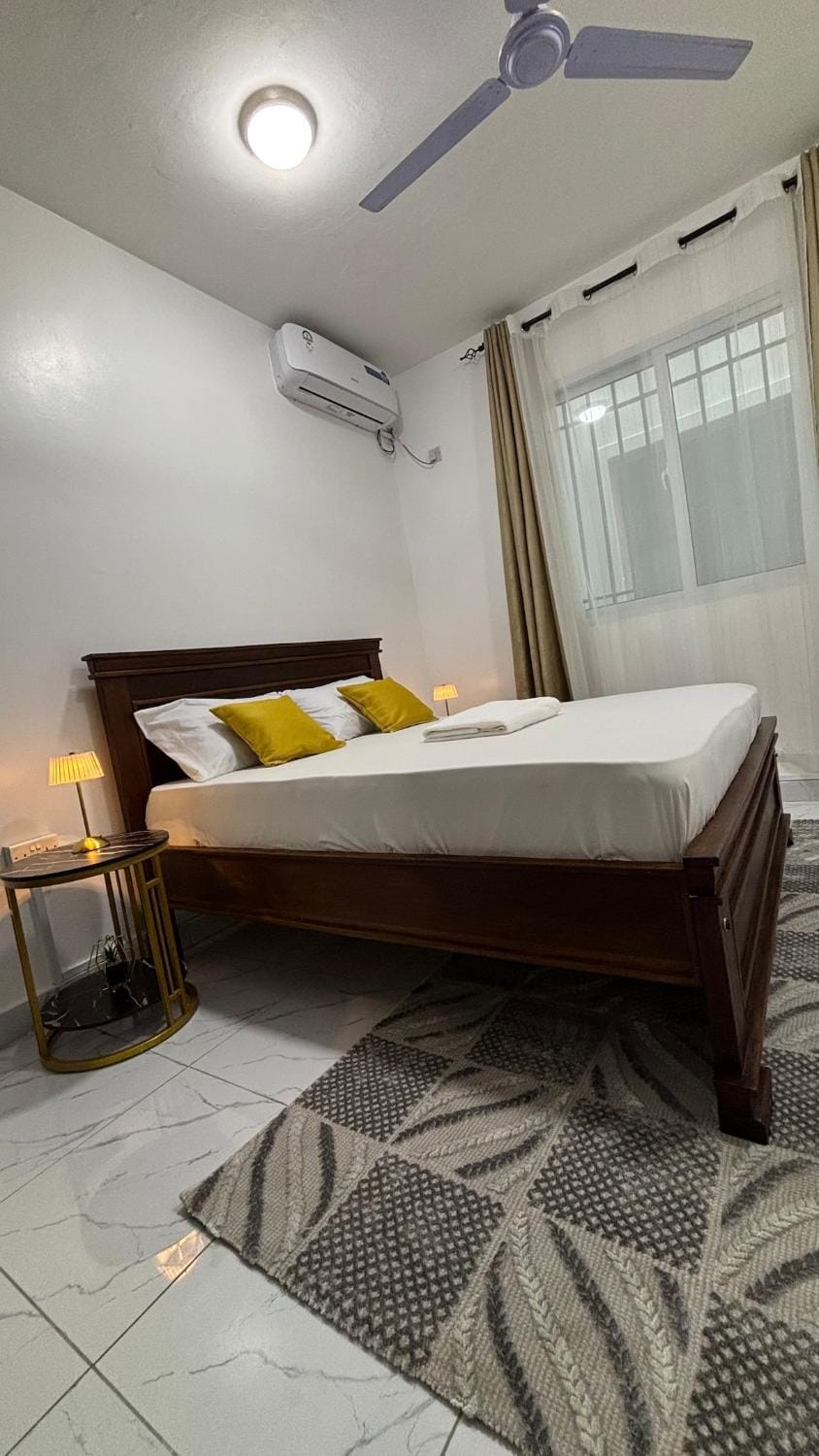 Lilian 1 Bedroom Apartment with High Speed WiFi and AC Apartment in Mombasa