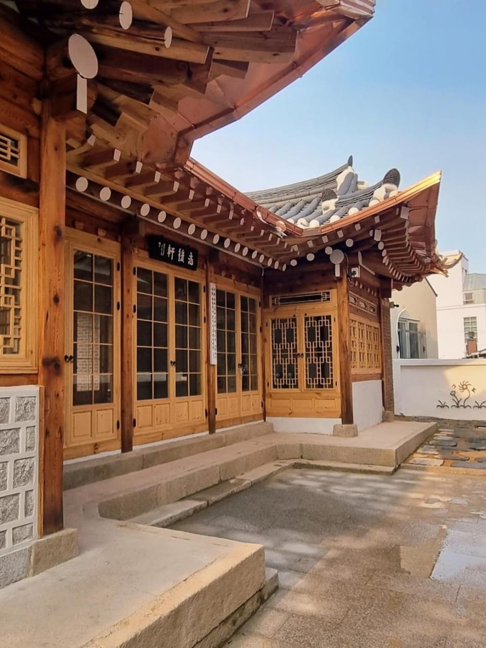 Property building, Day