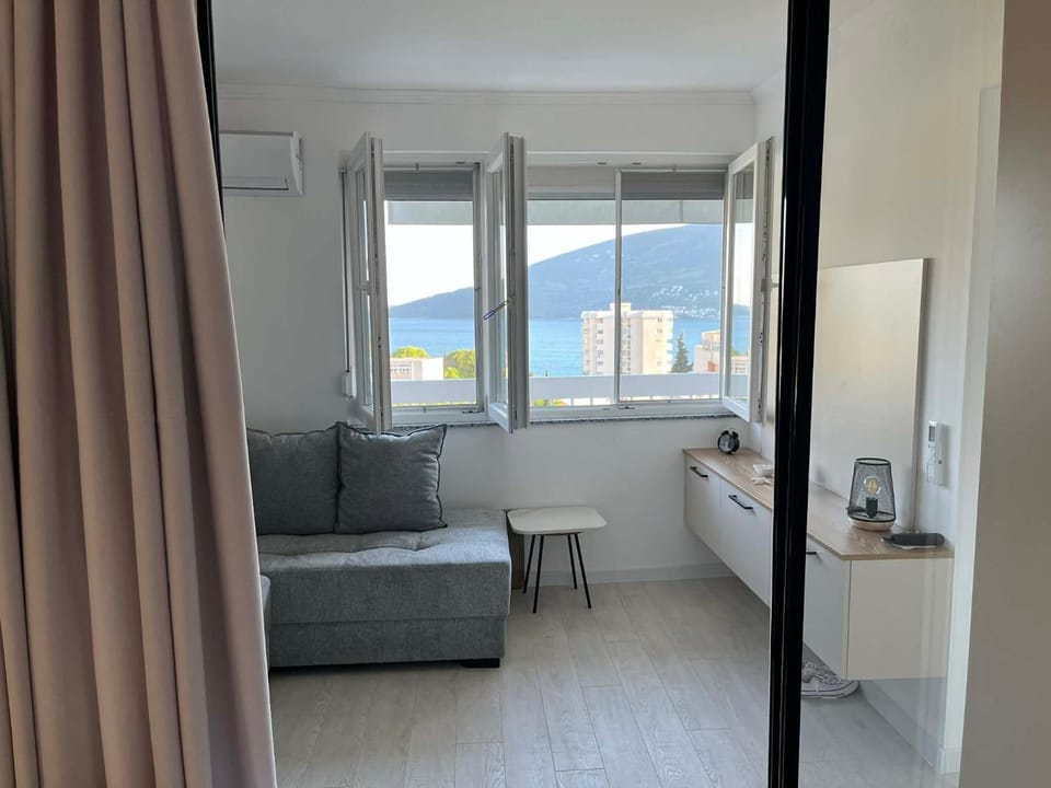 Apartman Herceg Novi Apartment in Dubrovnik-Neretva County