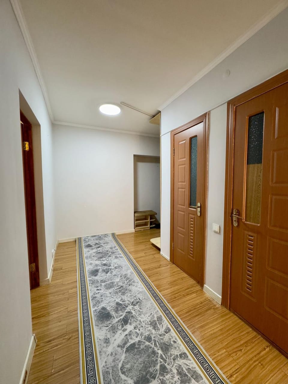 Уютная двухкомнатная квартира на Самал 1 напротив достык плаза Apartment in Almaty