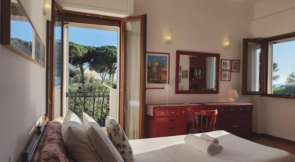 View (from property/room), Balcony/Terrace, Bedroom, locker, towels, wardrobe, air conditioner