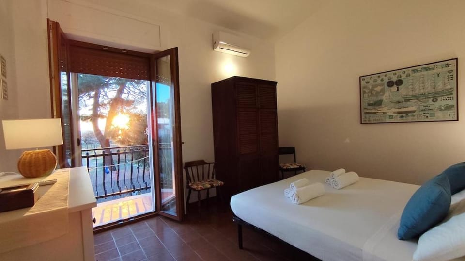 View (from property/room), Balcony/Terrace, Bedroom, locker, towels, wardrobe, air conditioner