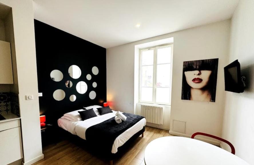 Faidherbe 1 - Studio - Berthelot Apartment in Lyon