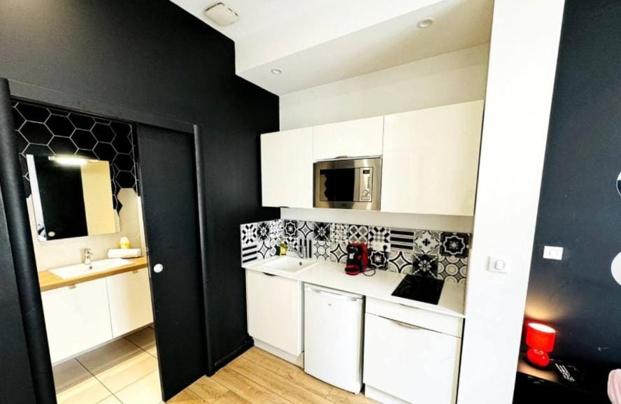 Faidherbe 1 - Studio - Berthelot Apartment in Lyon