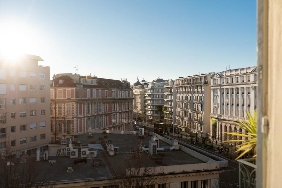 Property building, Neighbourhood, City view, Street view, Location