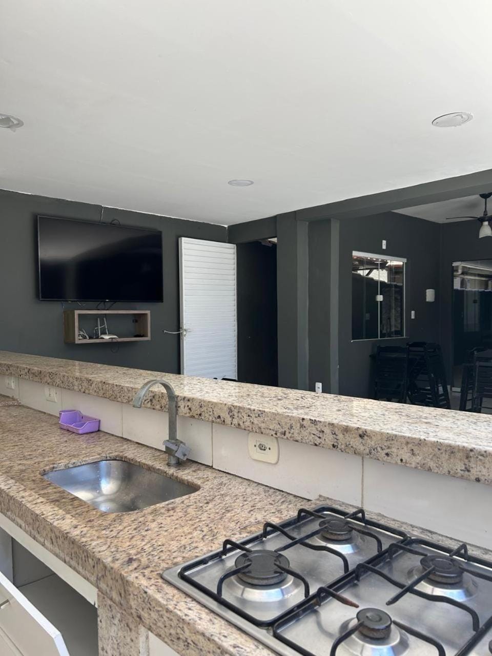 Communal lounge/ TV room, BBQ facilities, stove