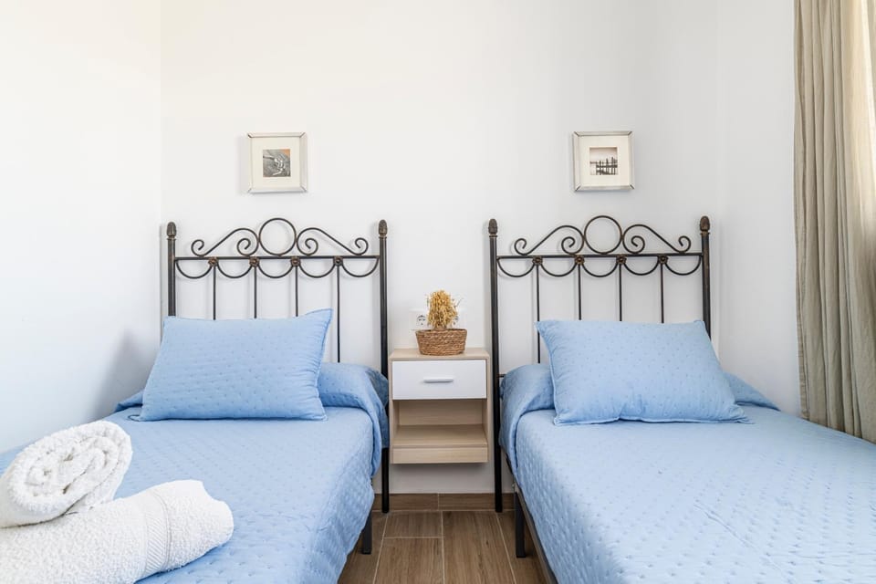 Property building, Living room, Bedroom