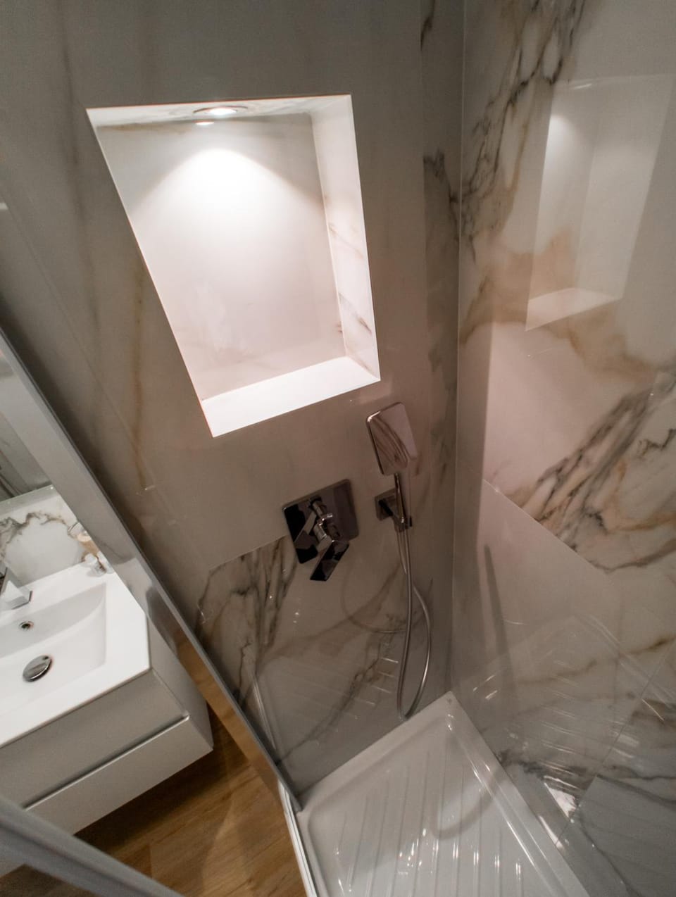 Shower, Bathroom