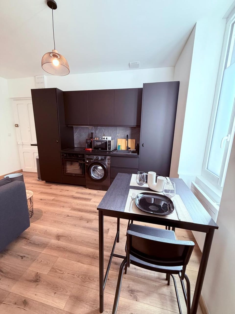 February 1 - 1 Bedroom - Partdieu Villette Apartment in Villeurbanne