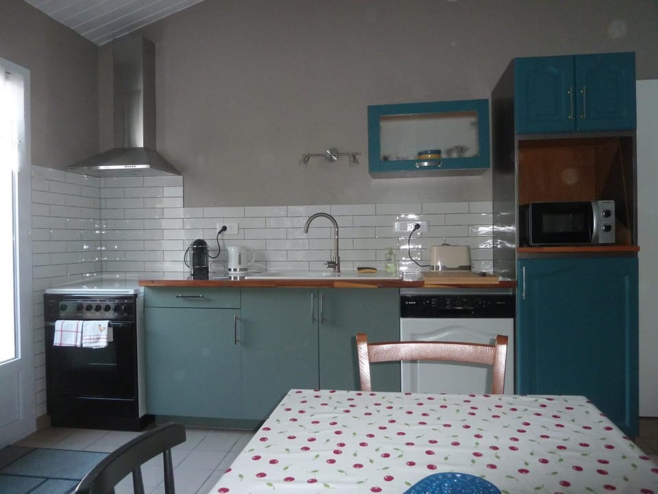 oven, stove, toaster, kitchen