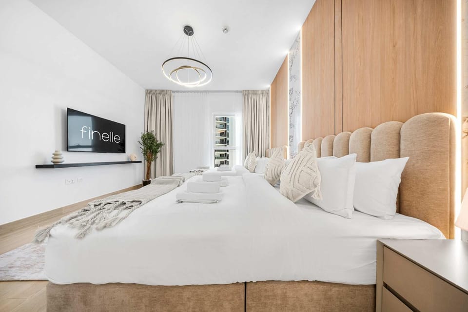Hot Spot 2BDR Yas Island Sleeps 12 Apartment in Abu Dhabi