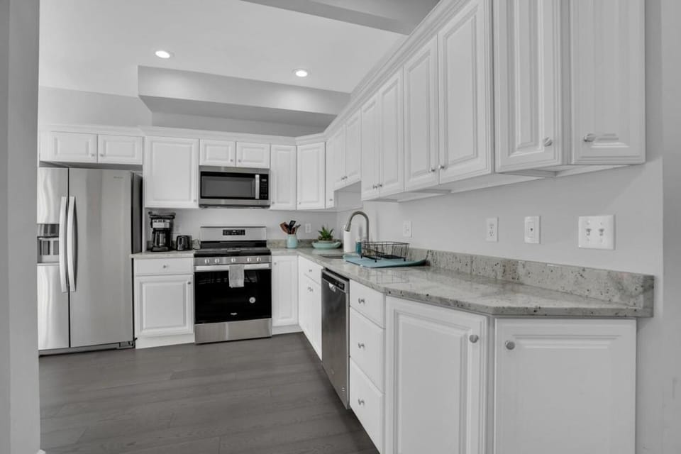 Bartram Beach Retreat Entire Home House in Ventnor City