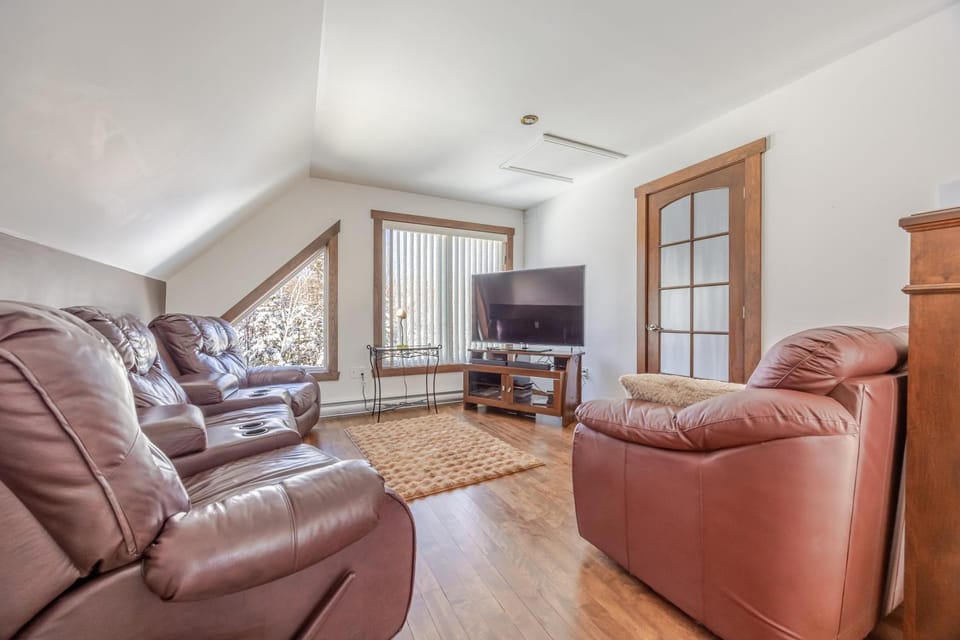 Le Boisia - Cottage - Spa - 5 Bedrooms Chalet in Baie-Saint-Paul