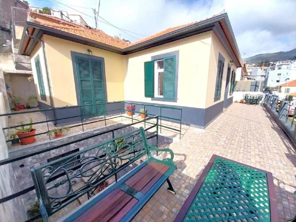 Balcony/Terrace, Balcony/Terrace