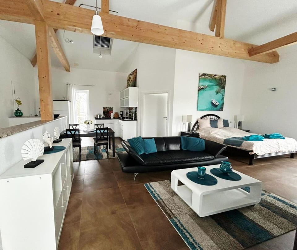 Living room, Photo of the whole room, Bedroom