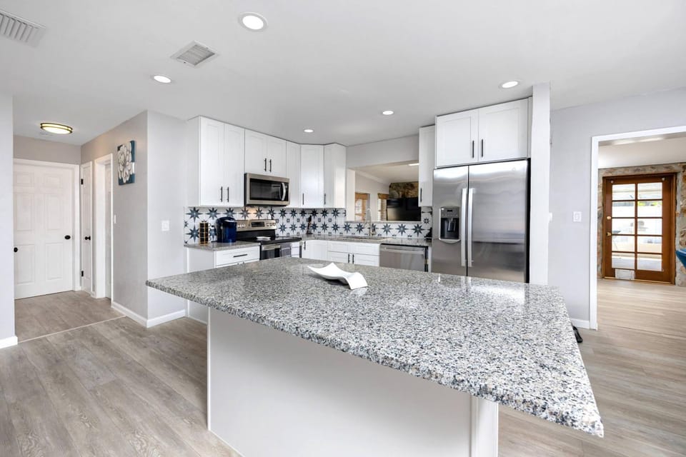 Blue Lagoon Oasis House in Largo