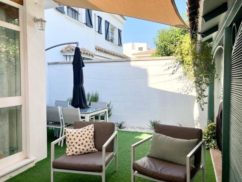 Patio, Seating area, Dining area