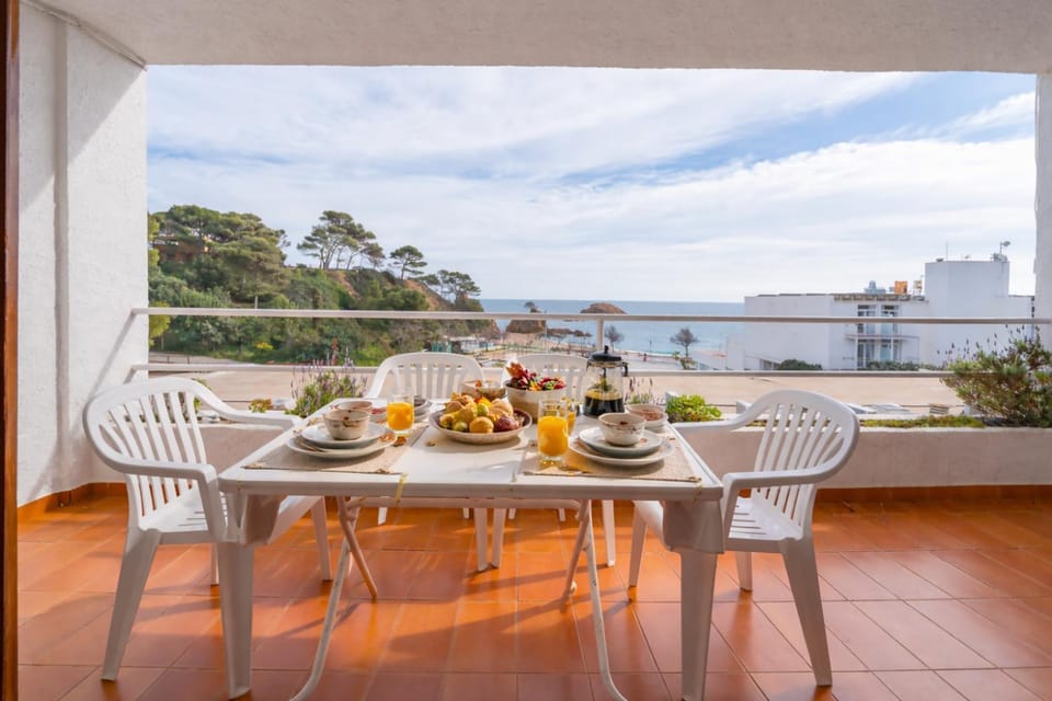 MM-Precioso piso con terraza y vistas al Mar A/C Apartment in Tossa de Mar