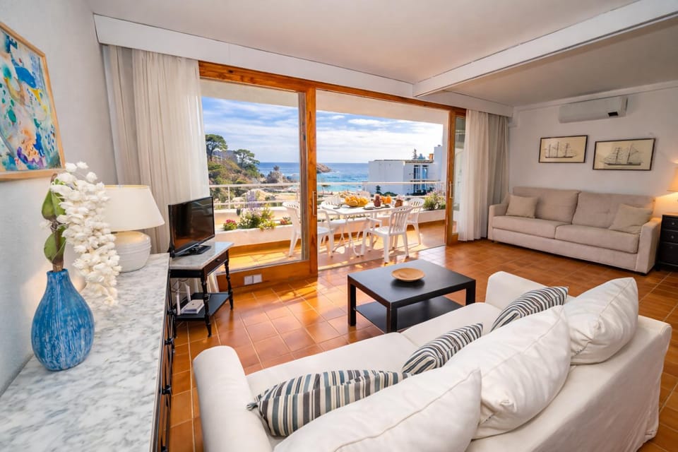 MM-Precioso piso con terraza y vistas al Mar A/C Apartment in Tossa de Mar