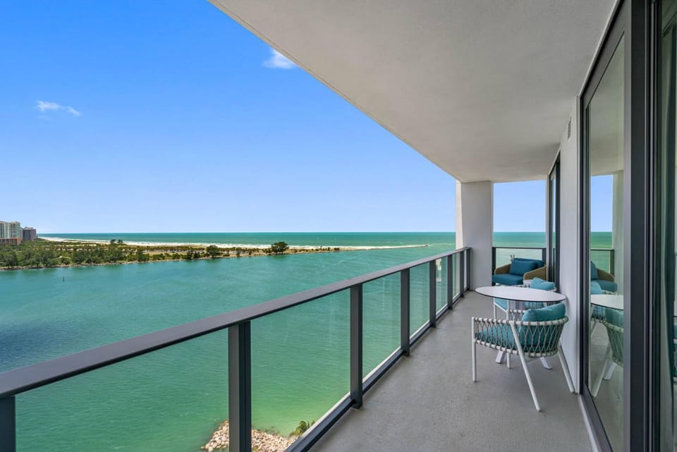 Just like Paradise / 1411 JW Marriott House in Clearwater Beach