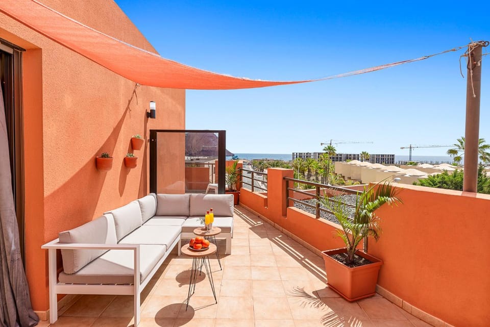 View (from property/room), Balcony/Terrace, Balcony/Terrace, Mountain view, Sea view, Sea view