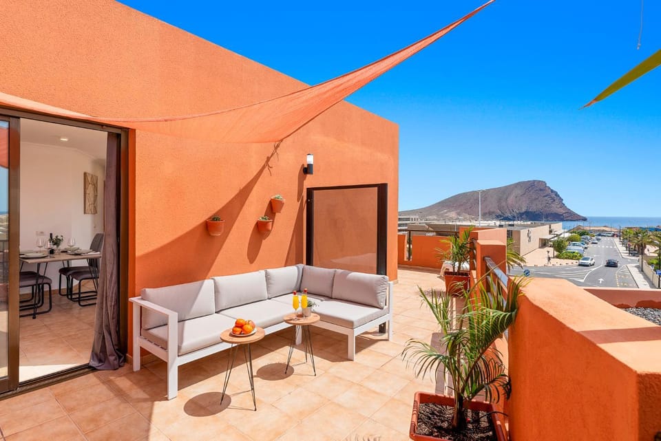 Off site, Balcony/Terrace, Balcony/Terrace