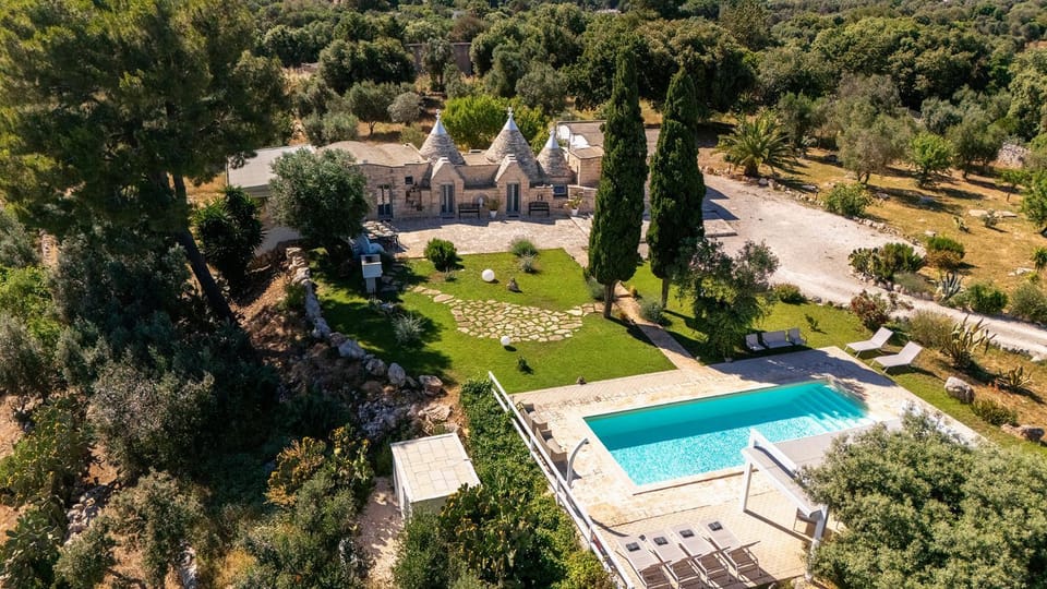 Trullo Theodoro Puglia Villa in Ceglie Messapica