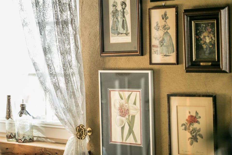 Communal lounge/ TV room, Decorative detail