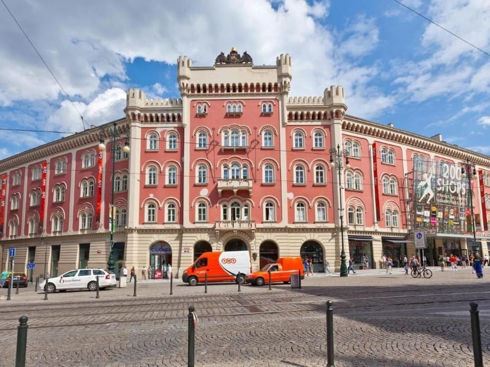 Purple Dragon 3BDR apartment Apartment in Prague