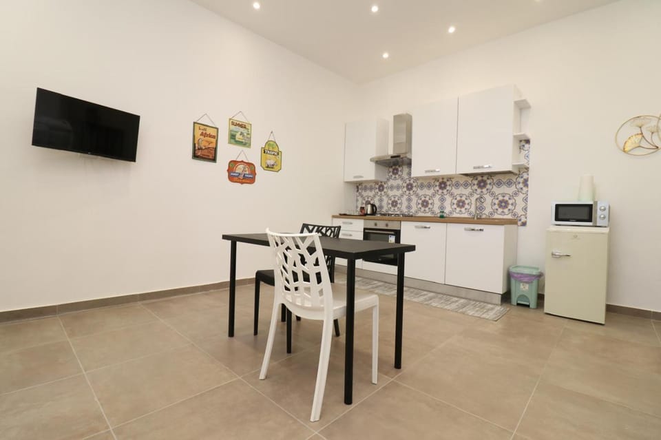 Fly Zone Capodichino home Apartment in Naples
