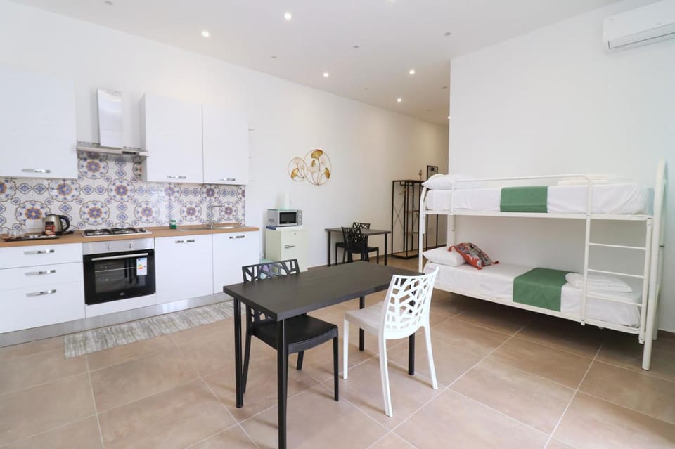 Fly Zone Capodichino home Apartment in Naples