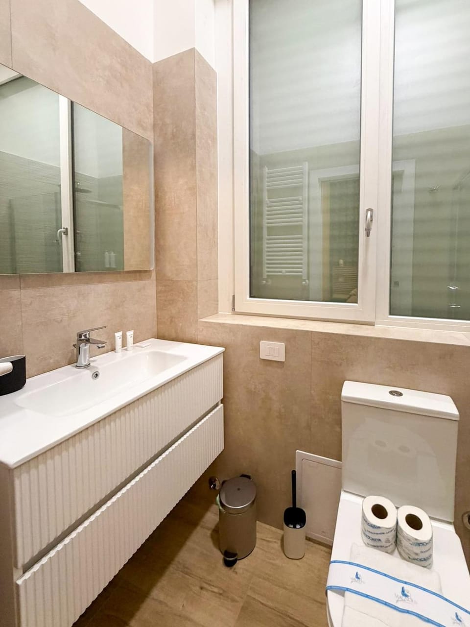 Elegant apartment in the center with SmartTV Wifi Apartment in Milan