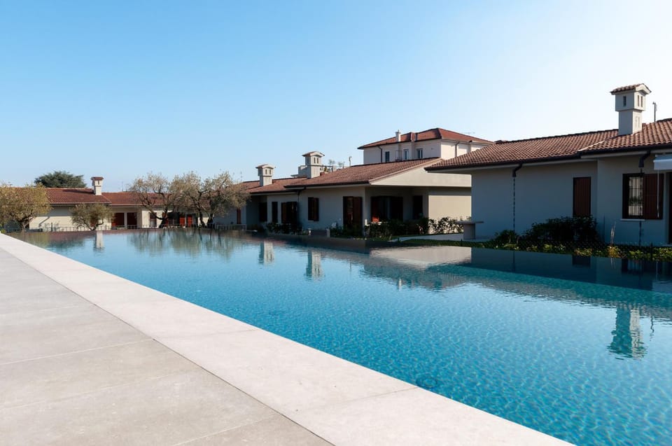 Property building, Swimming pool