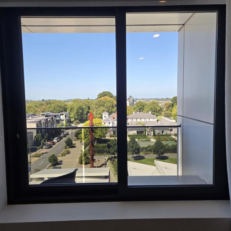 Central 1BR Apartment with City Comfort Apartment in Christchurch