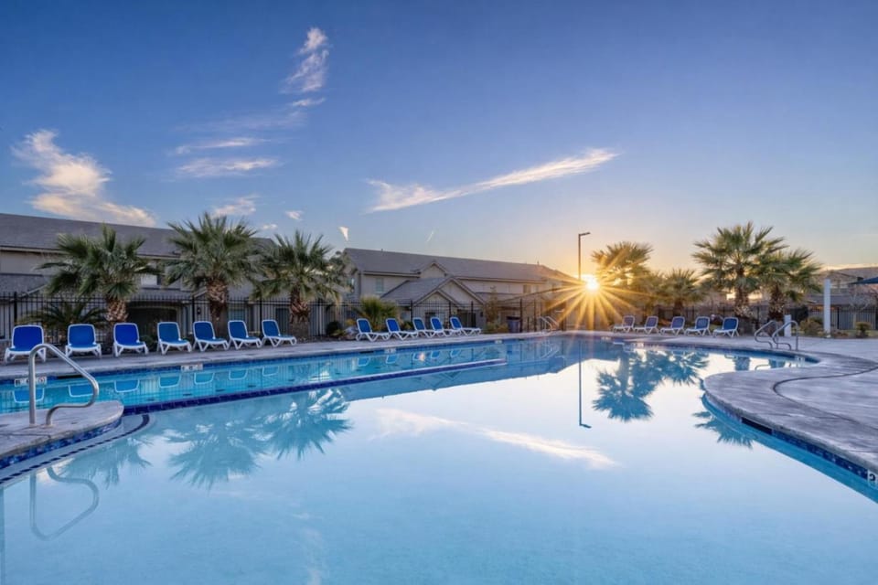 Day, Pool view, Swimming pool, Sunset, sunbed