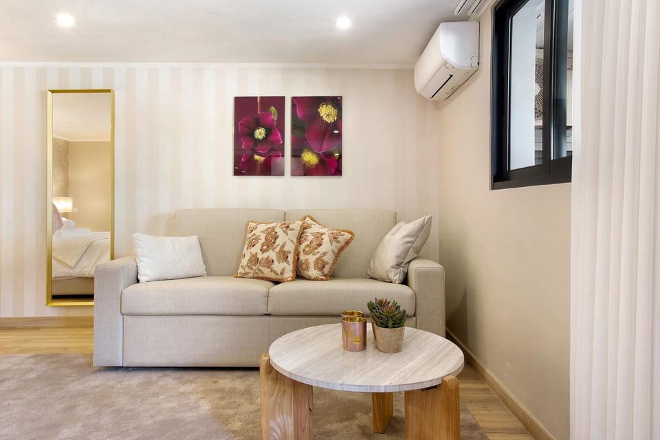 Property building, Living room