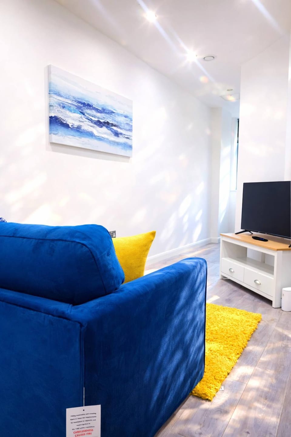 Communal lounge/ TV room, TV and multimedia, Living room, Decorative detail