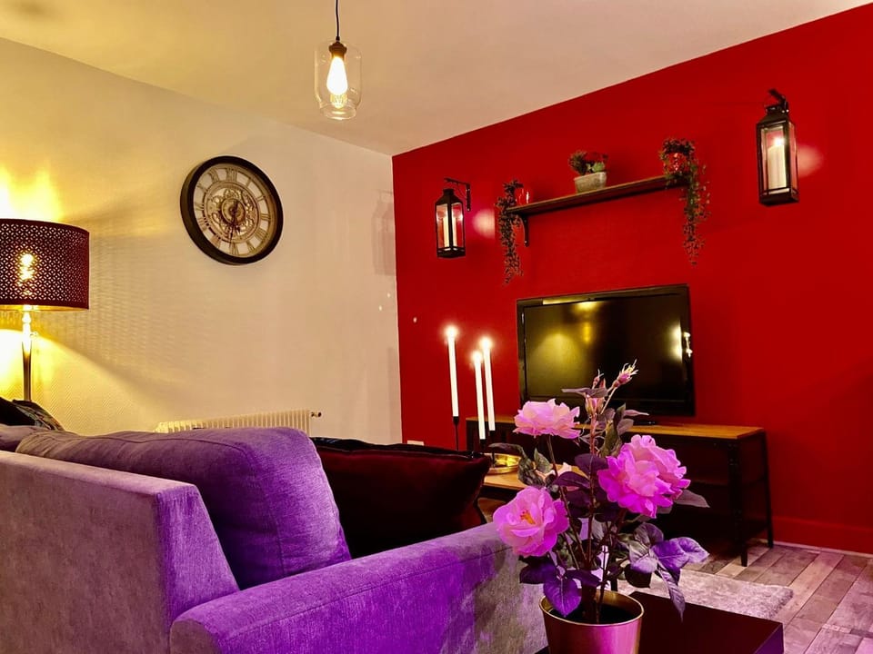 TV and multimedia, Living room, Seating area