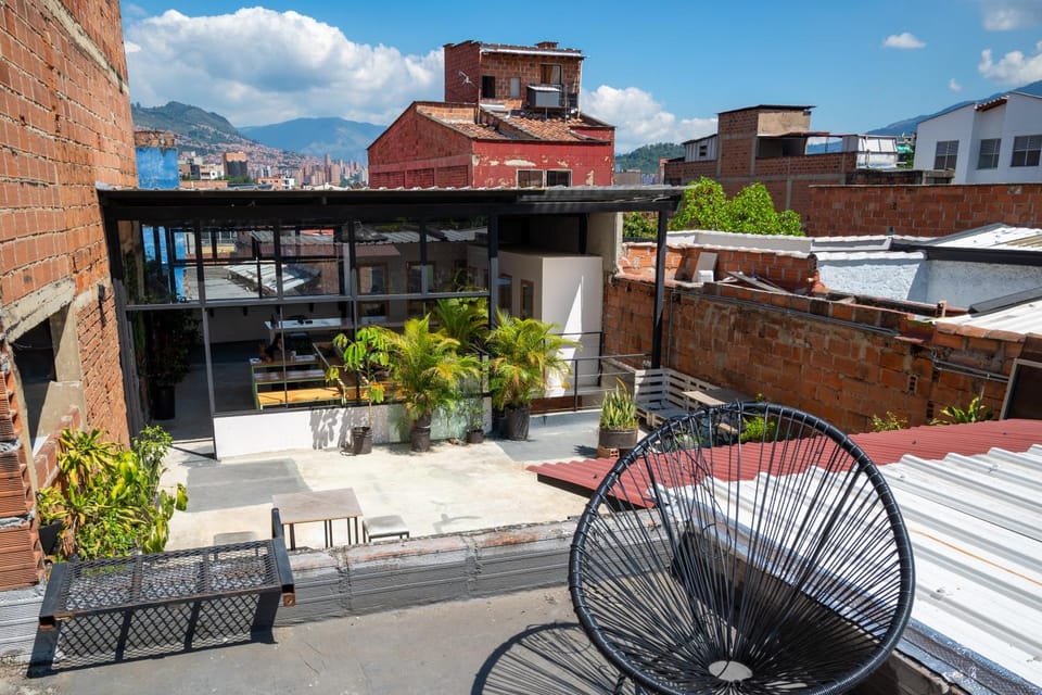 Co404 Medellin - Coliving Coworking Hotel in Medellin