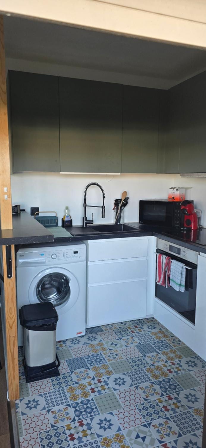 Studio T1 bis Cozy et Elegant Tram 2 min, direct access to Bordeaux Apartment in Mérignac